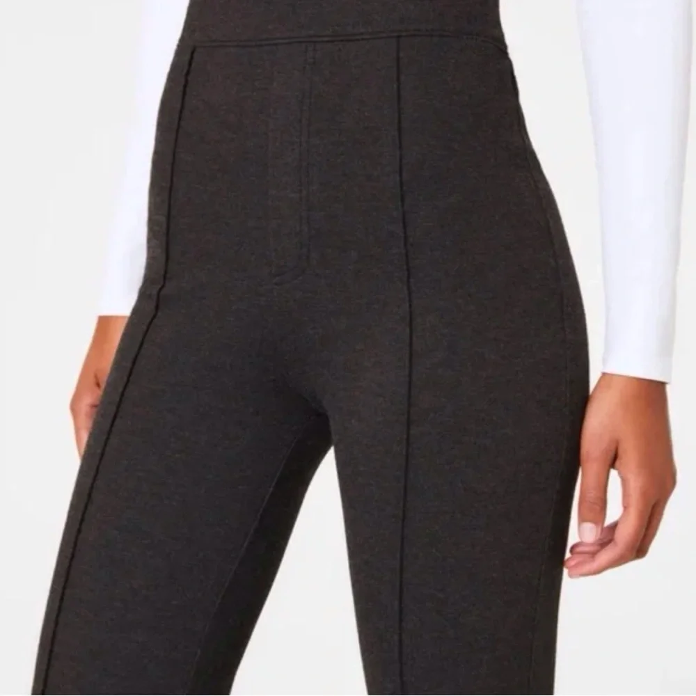 Spanx The Perfect Pant Ponte High Rise Flare Tall - Picture 2 of 9